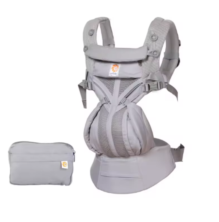 Porte-bébé ergonomique Belvio 360° en coton respirant, coloris gris, porté sur le dos
